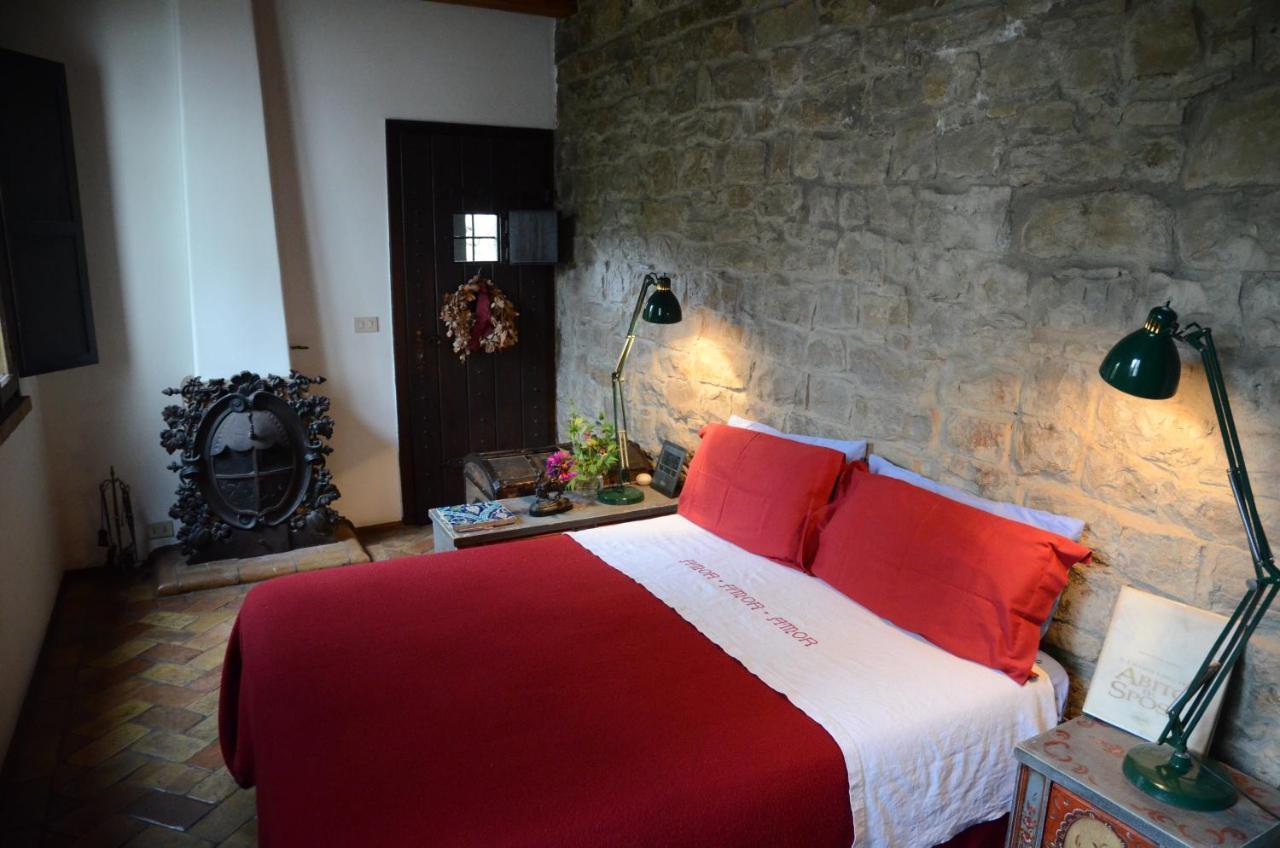 Castello Di Muggia Bed & Breakfast Exterior photo